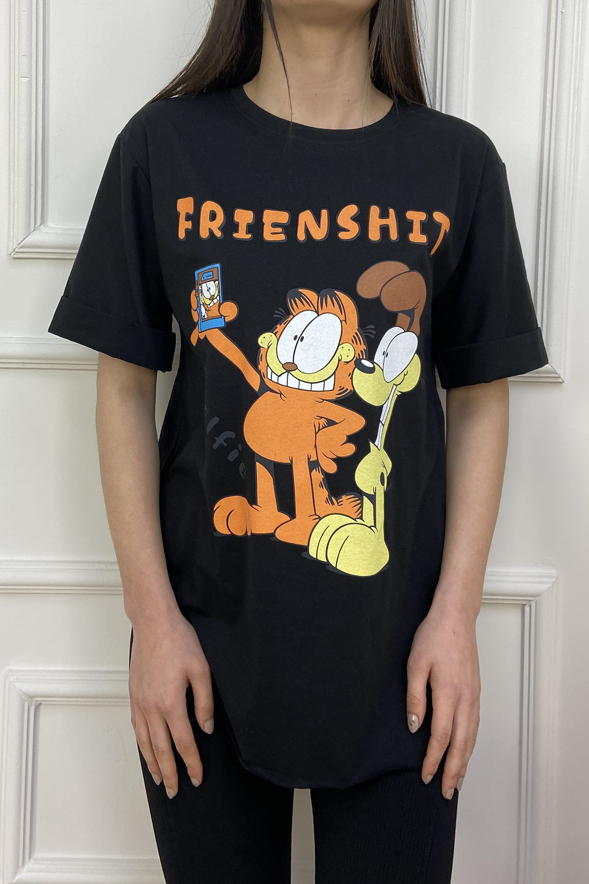 00145 Garfield Karakterli Tshirt 