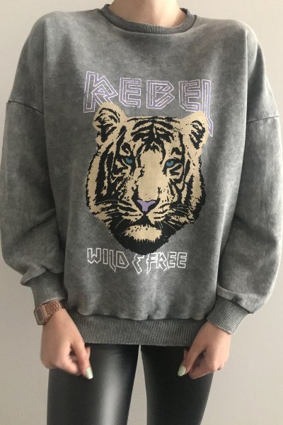 130 12656 Rebel Yazı Kaplan Baskı Sweat