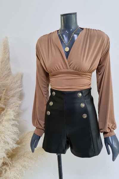 110 4092 Düğme Detay Deri Şort