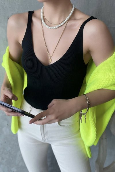 100 5789 Askılı Triko Atlet