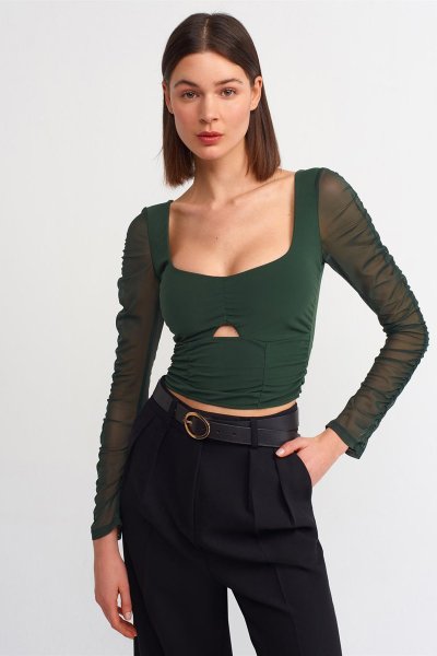140 50115 Büzgülü crop top