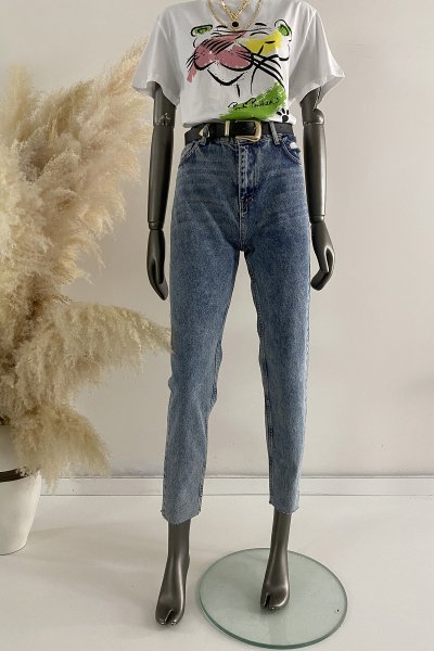 100 316 Boyfrent kesik paça jean pant.