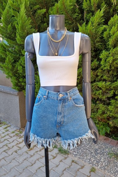 410 0992 Püsküllü mini kot şort