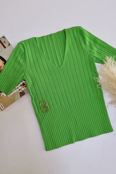 100 5692 Fitilli kısa kol V body