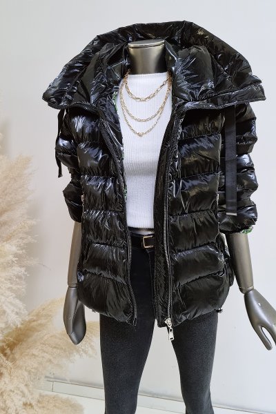 180 89685 Kapşonlu şişme mont