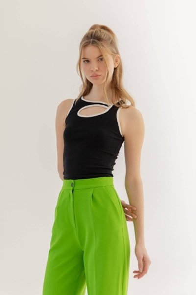 100 330005 Şeritli Atlet