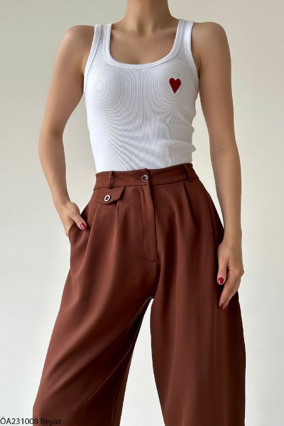 100 231008 KALPLİ ATLET