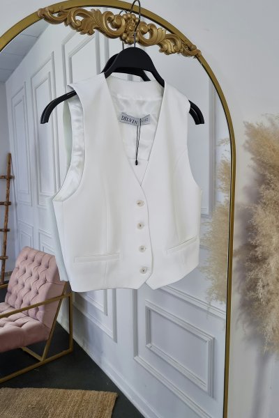 140 60517 DÜĞMELİ YELEK