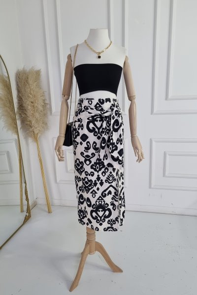 00900 03348 DÜĞÜMLÜ DERİN YIRTMAÇLI ETEK