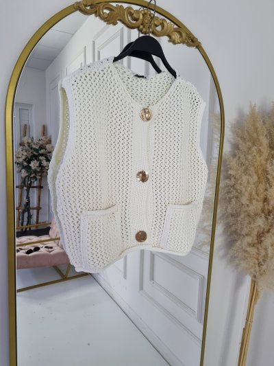 140 60274 CEPLİ DÜĞMELİ TRİKO YELEK