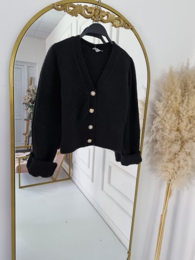 140 60273 V YAKA DÜĞMELİ HIRKA