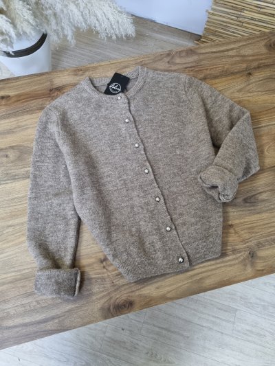 140 60936 BONCUK DÜĞMELİ TRİKO HIRKA