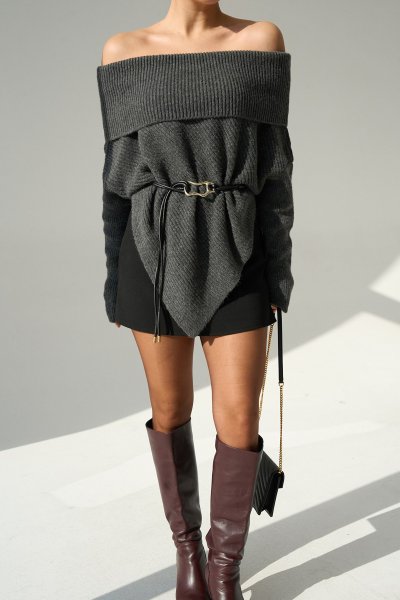 100 TK251193 MADONNA YAKA KAZAK